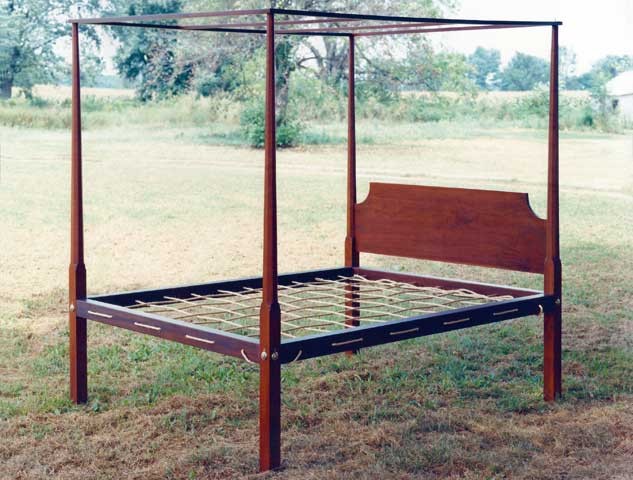Cherry Pencil Post Bed
